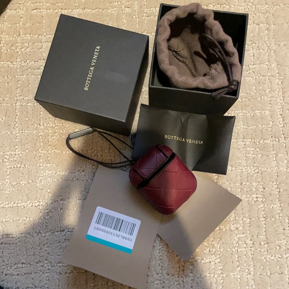 Bottega Veneta AirPod case